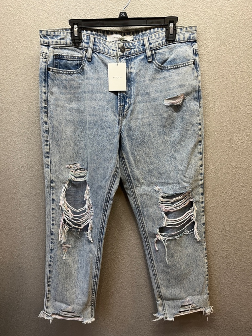Hidden ripped jeans size 30